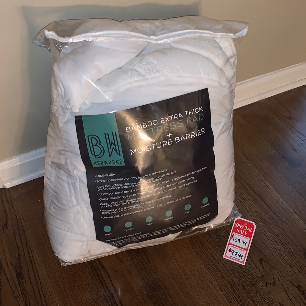 Bedworks Bamboo Mattress Pad - NWT!